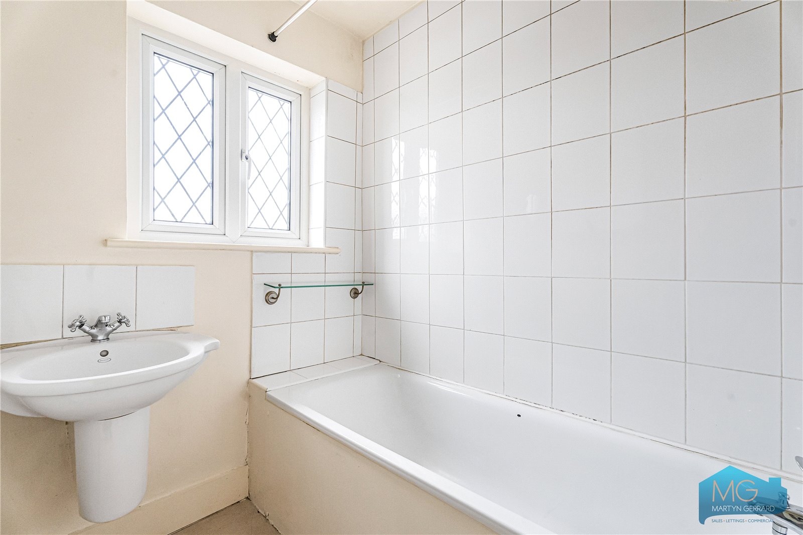 4 bedroom Semi-Detached House for sale - Martyn Gerrard