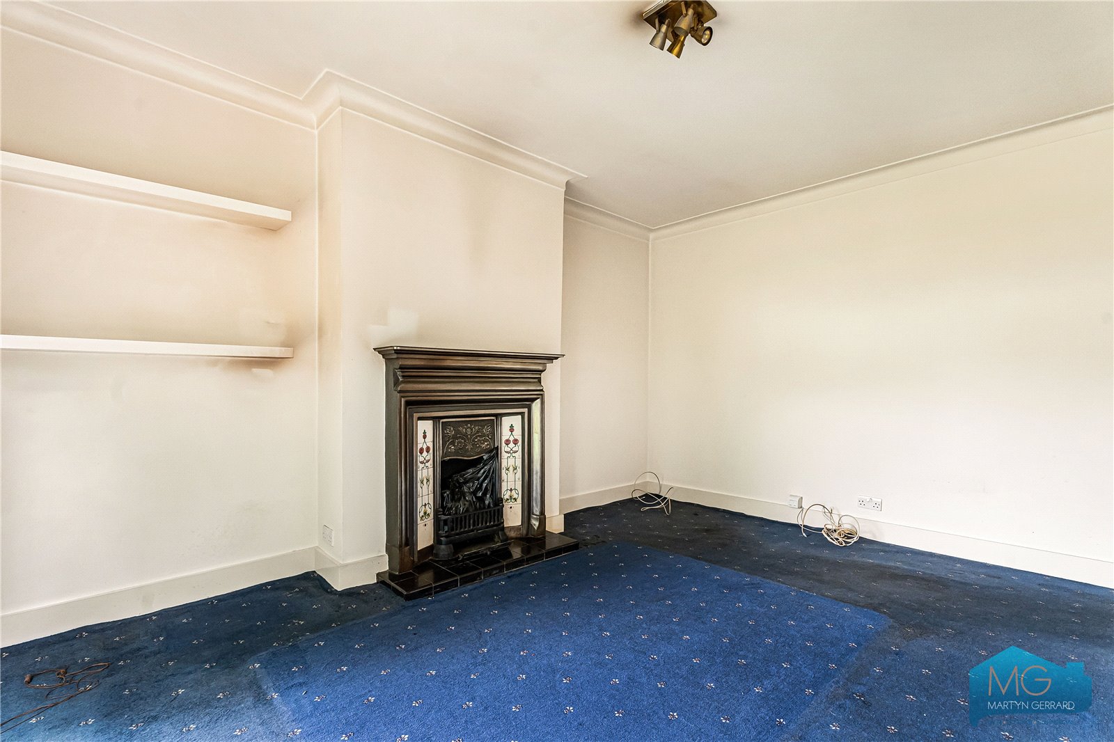 4 bedroom Semi-Detached House for sale - Martyn Gerrard