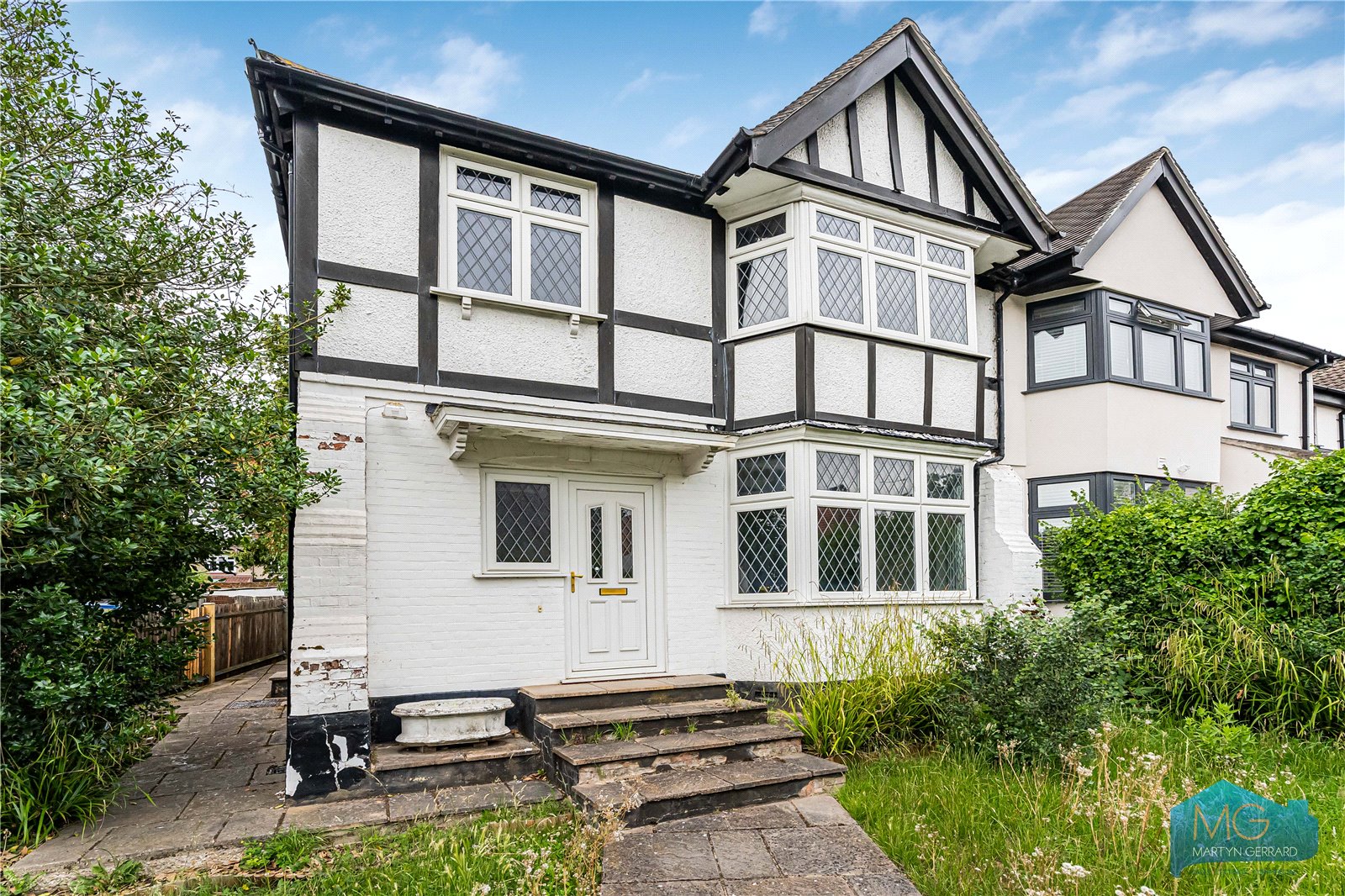 Manor Road, Barnet, EN5+  - Martyn Gerrard