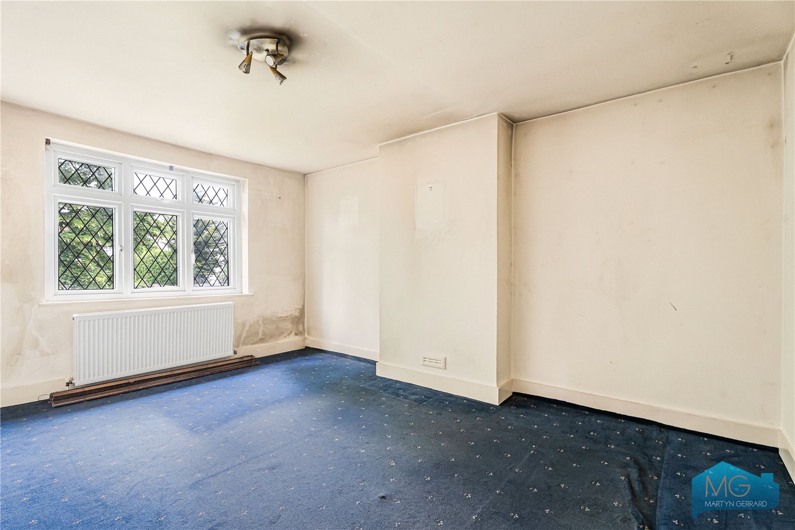 4 bedroom Semi-Detached House for sale - Martyn Gerrard