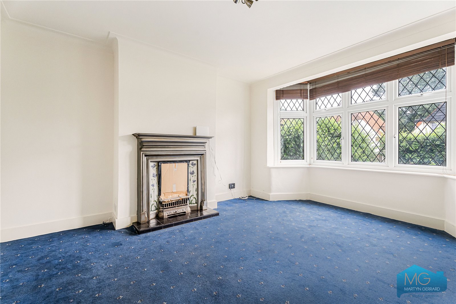 Manor Road, Barnet, EN5+  - Martyn Gerrard