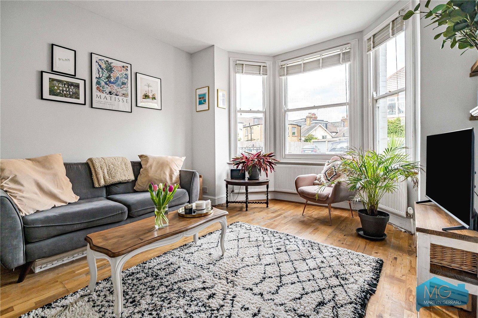 2 bedroom Maisonette for sale - Martyn Gerrard