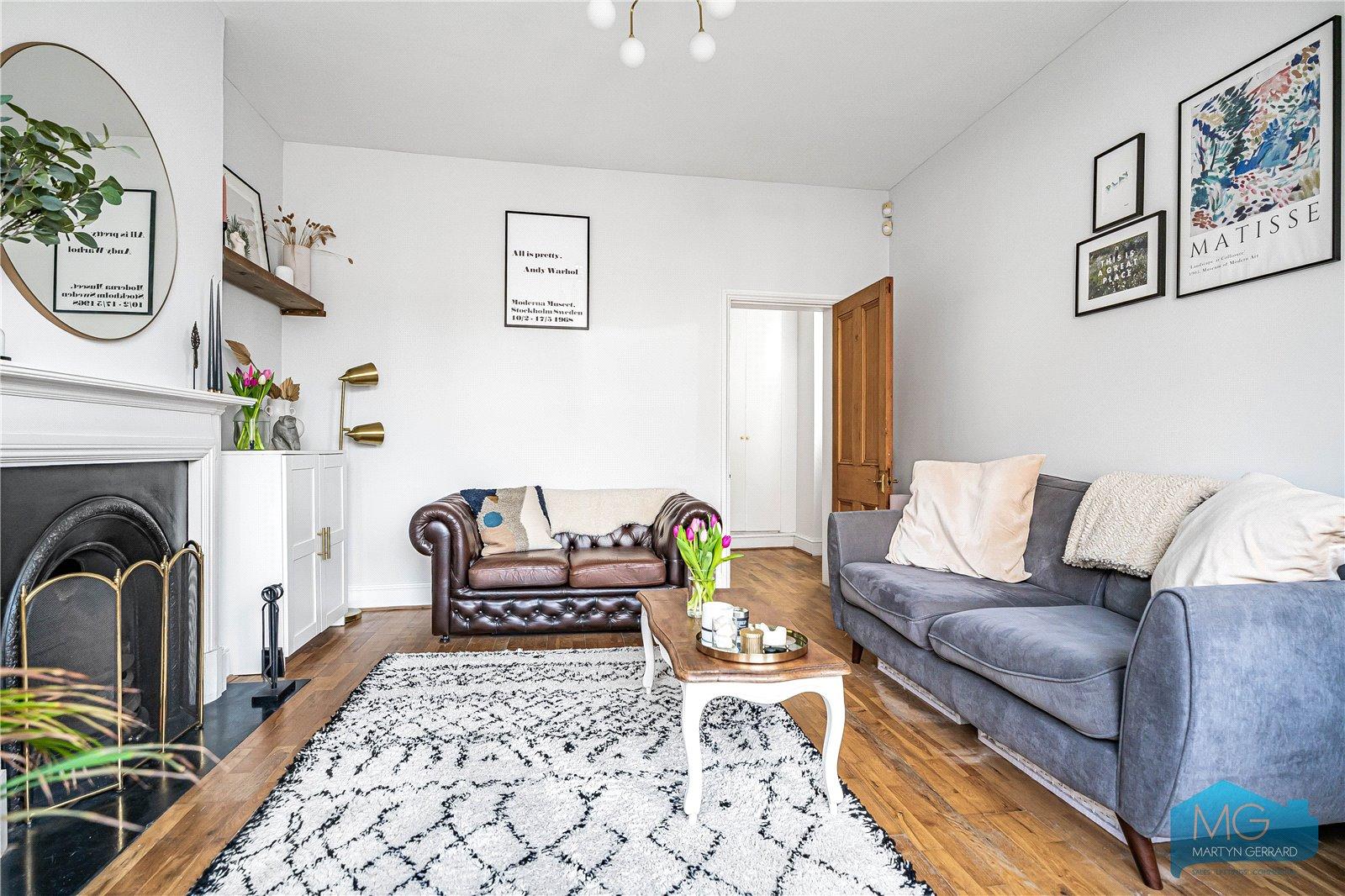 2 bedroom Maisonette for sale - Martyn Gerrard