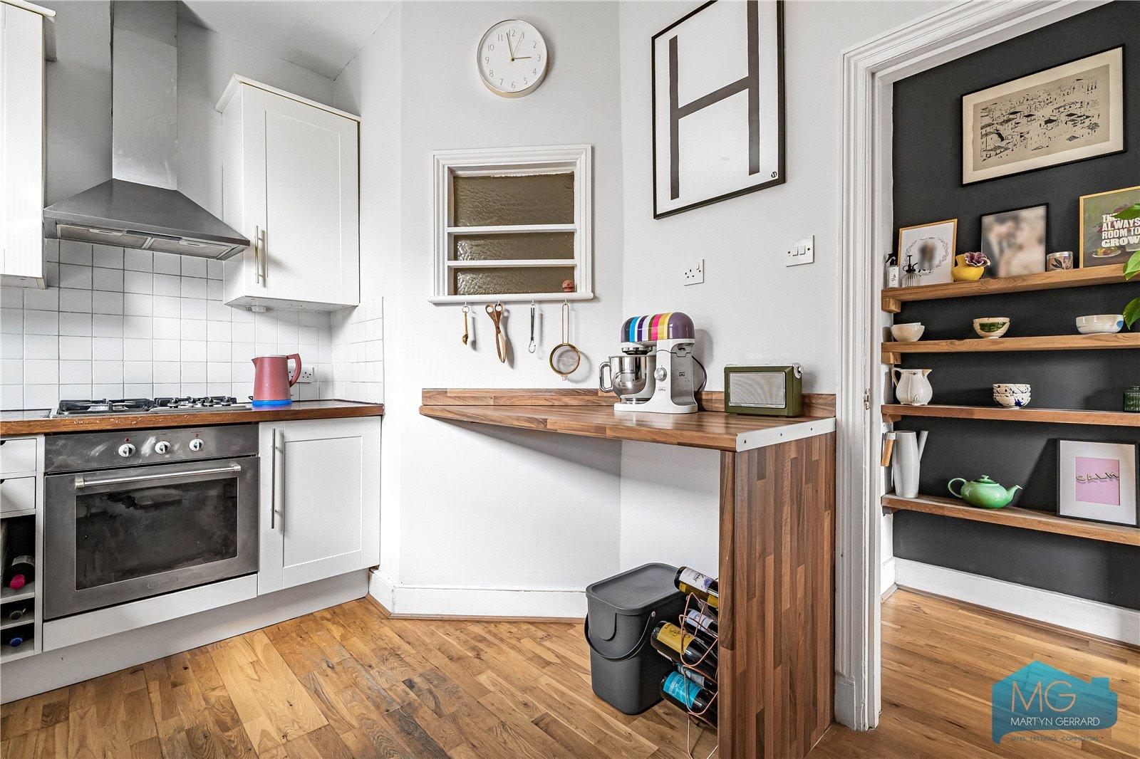 2 bedroom Maisonette for sale - Martyn Gerrard