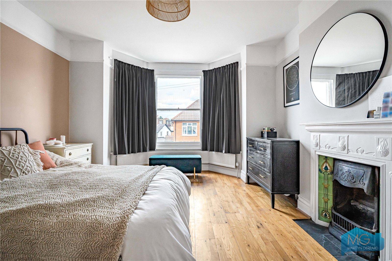 2 bedroom Maisonette for sale - Martyn Gerrard
