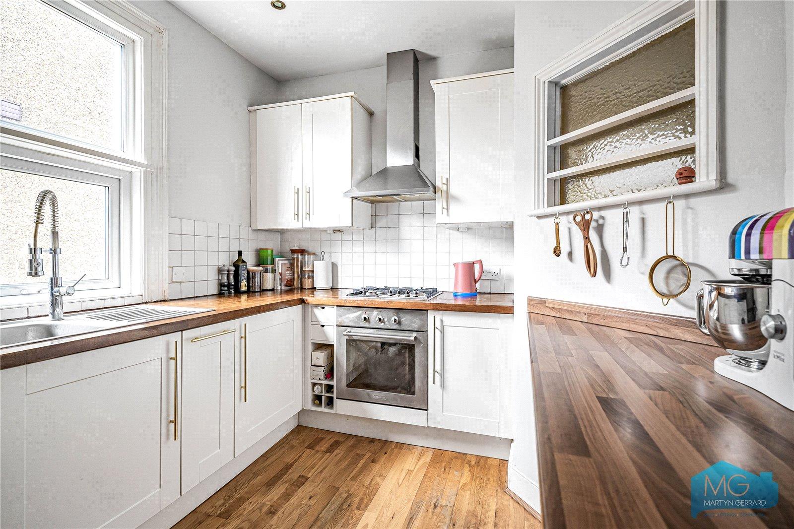 2 bedroom Maisonette for sale - Martyn Gerrard