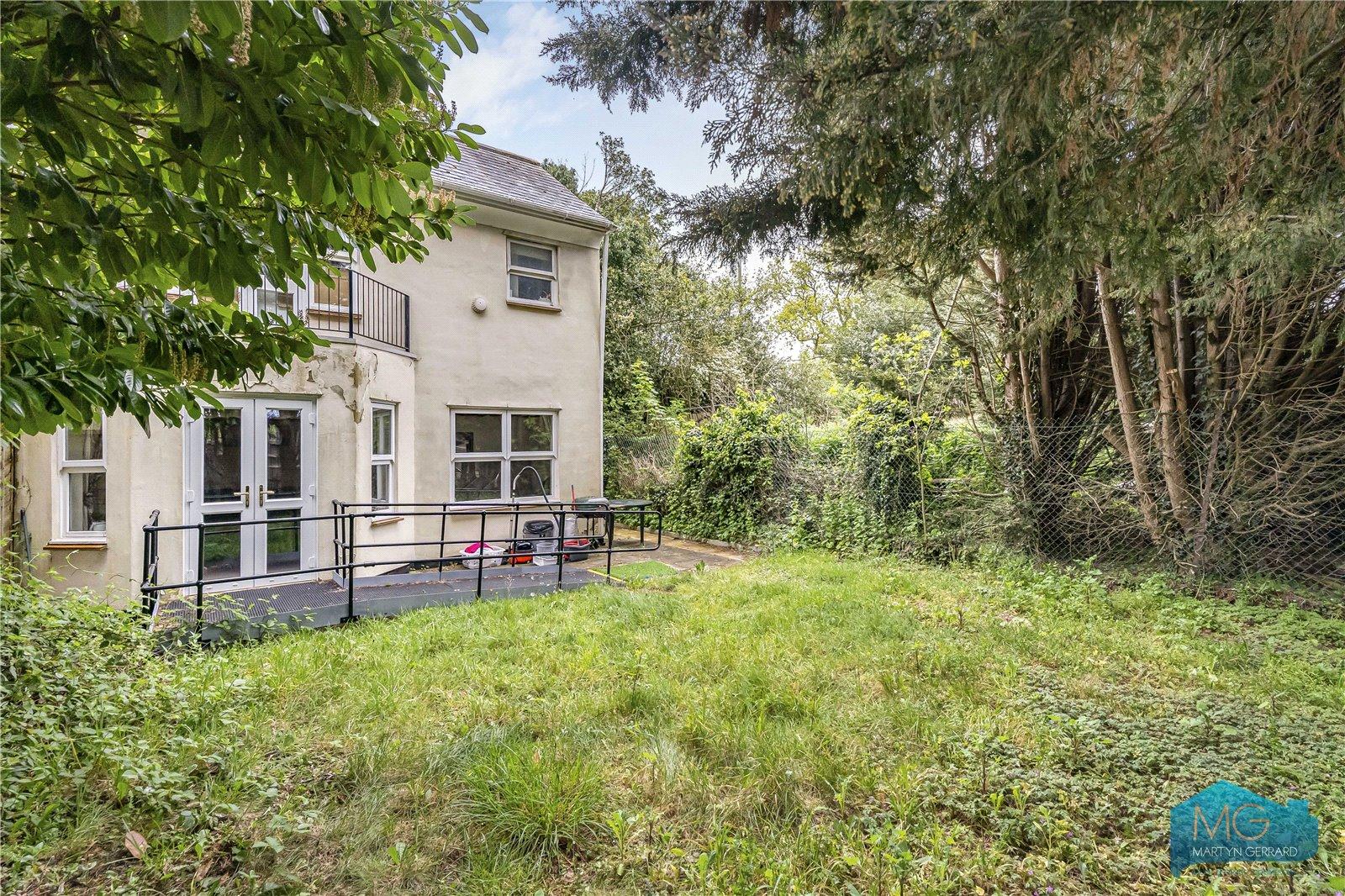 3 bedroom Semi-Detached House for sale - Martyn Gerrard