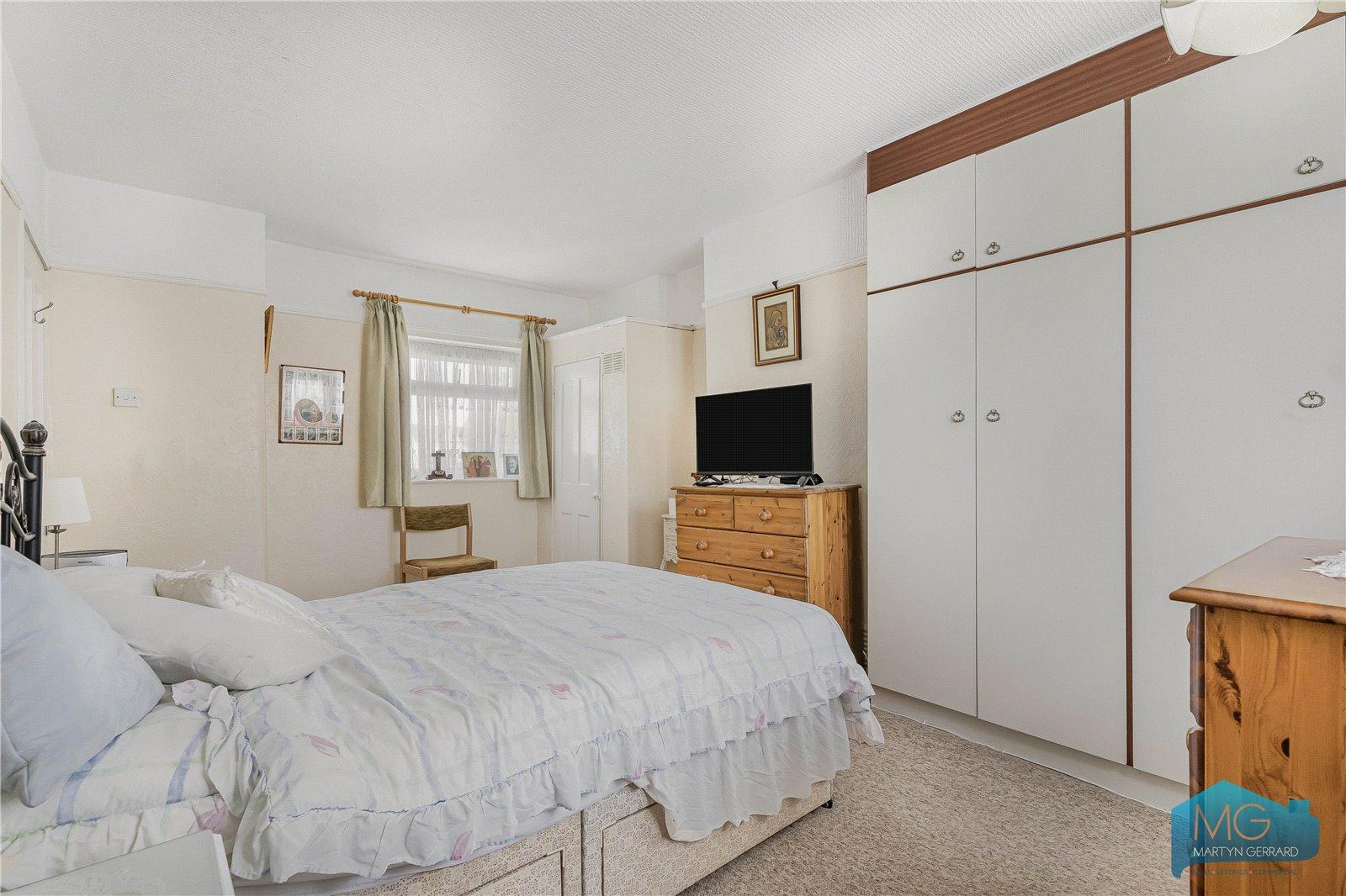 3 bedroom Terraced House for sale - Martyn Gerrard