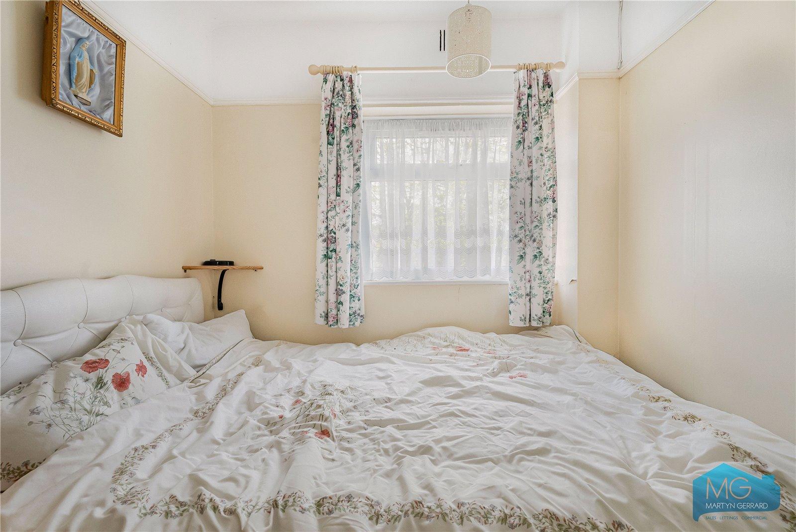 3 bedroom Terraced House for sale - Martyn Gerrard