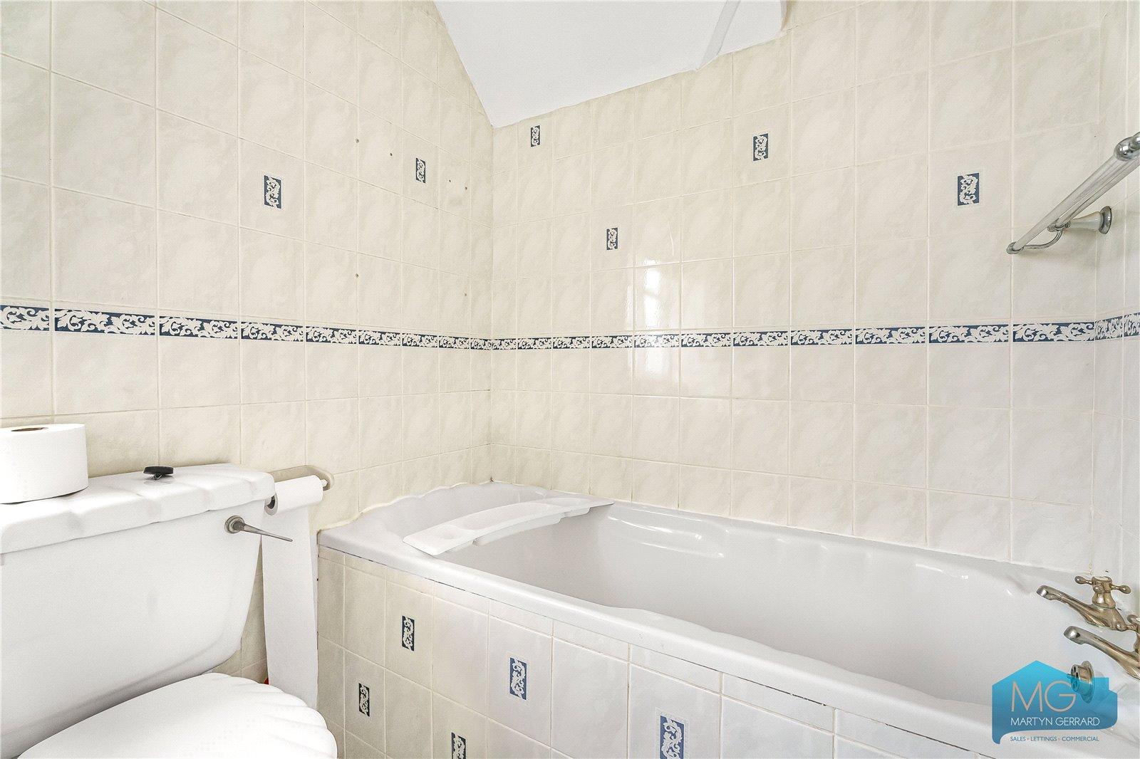 3 bedroom Terraced House for sale - Martyn Gerrard