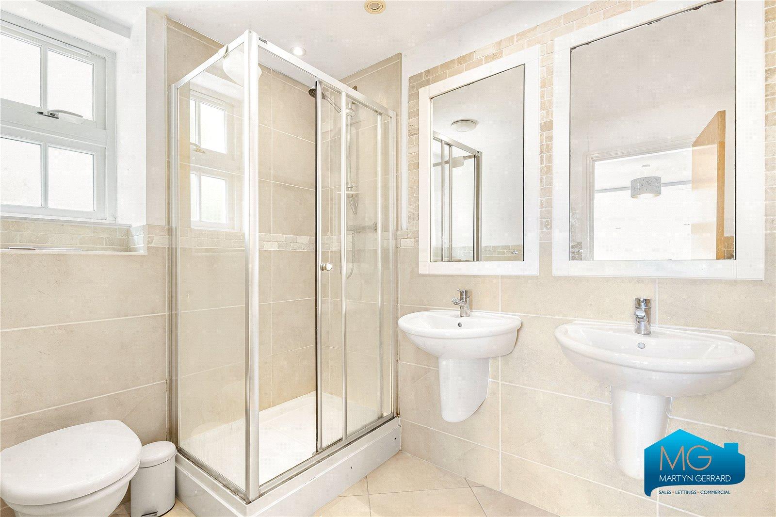 5 bedroom Semi-Detached House to rent - Martyn Gerrard
