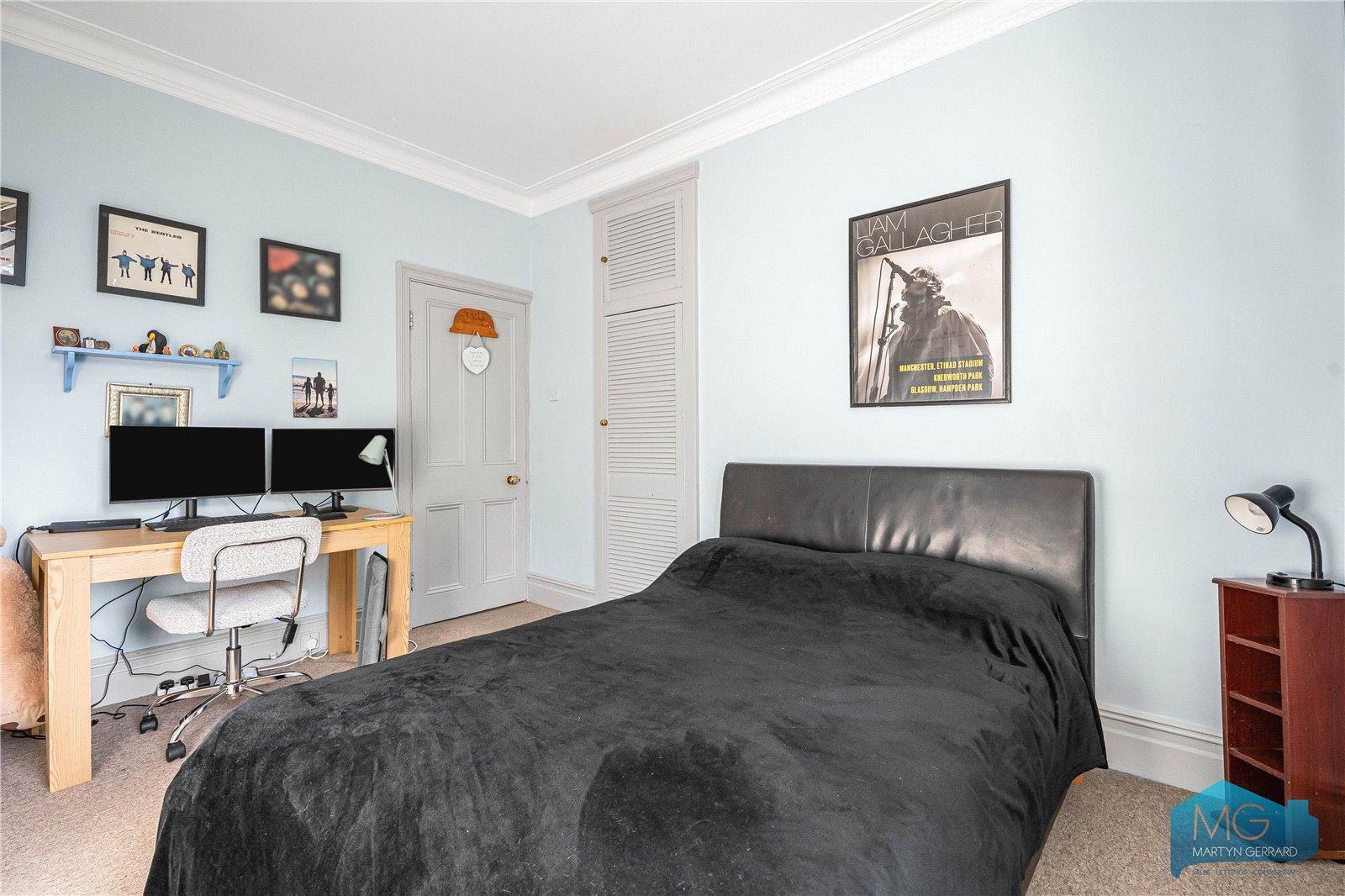 5 bedroom Semi-Detached House for sale - Martyn Gerrard