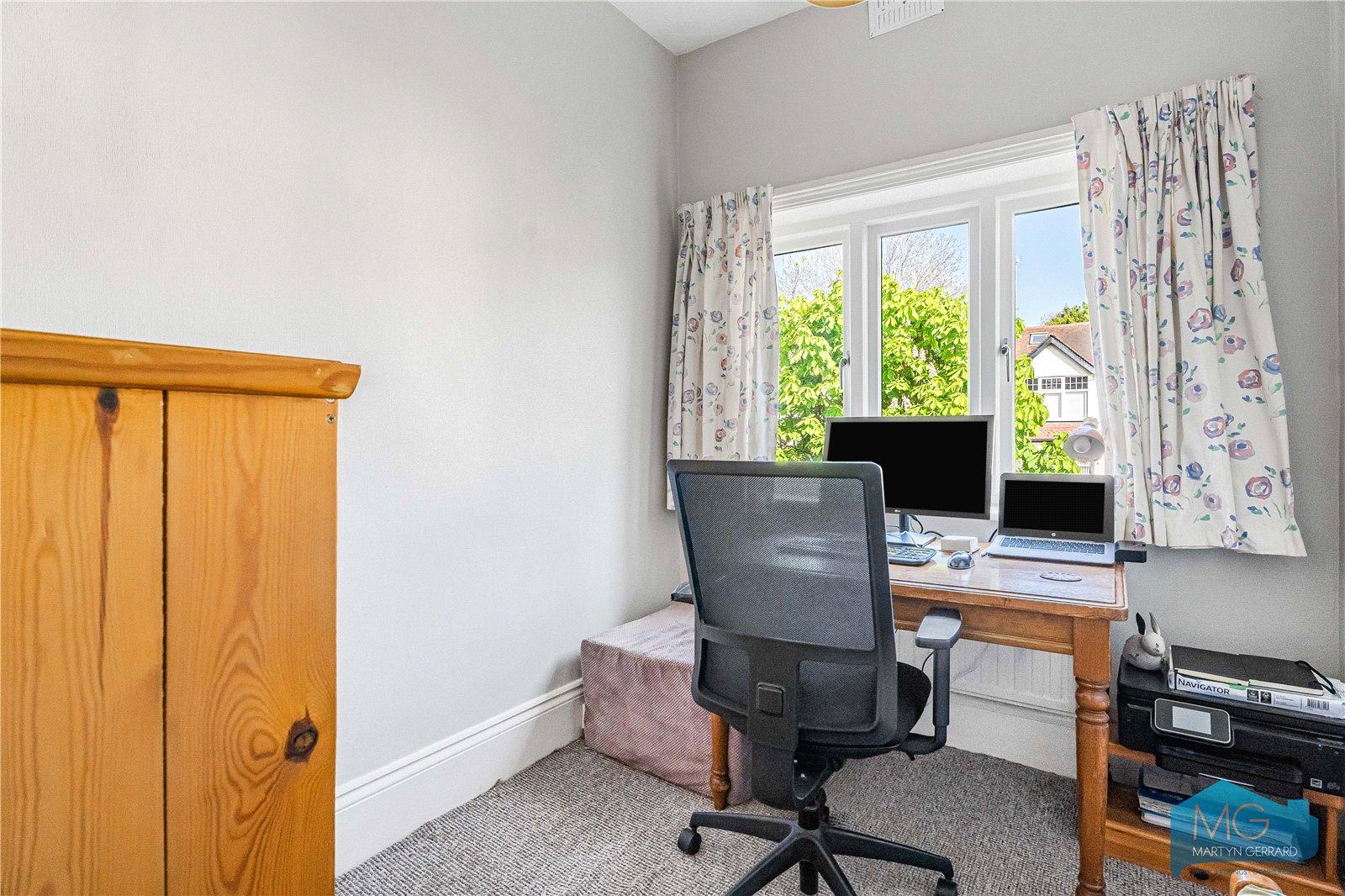 5 bedroom Semi-Detached House for sale - Martyn Gerrard
