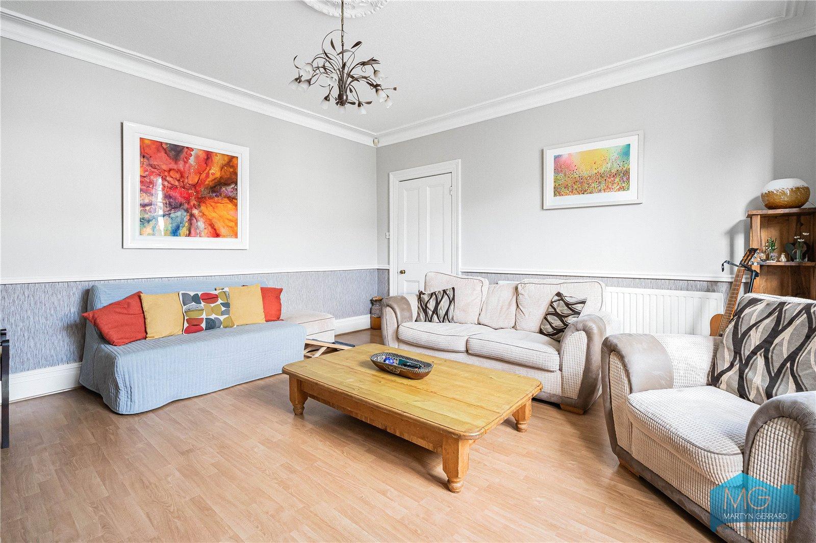 5 bedroom Semi-Detached House for sale - Martyn Gerrard