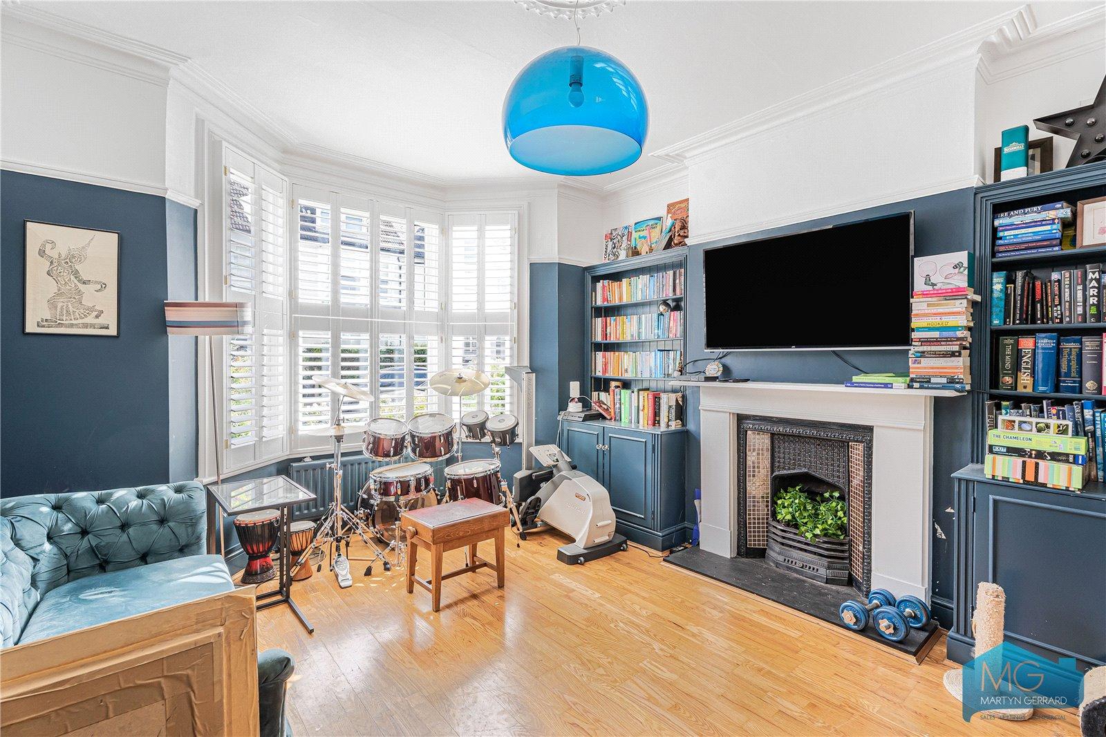 4 bedroom Semi-Detached House for sale - Martyn Gerrard