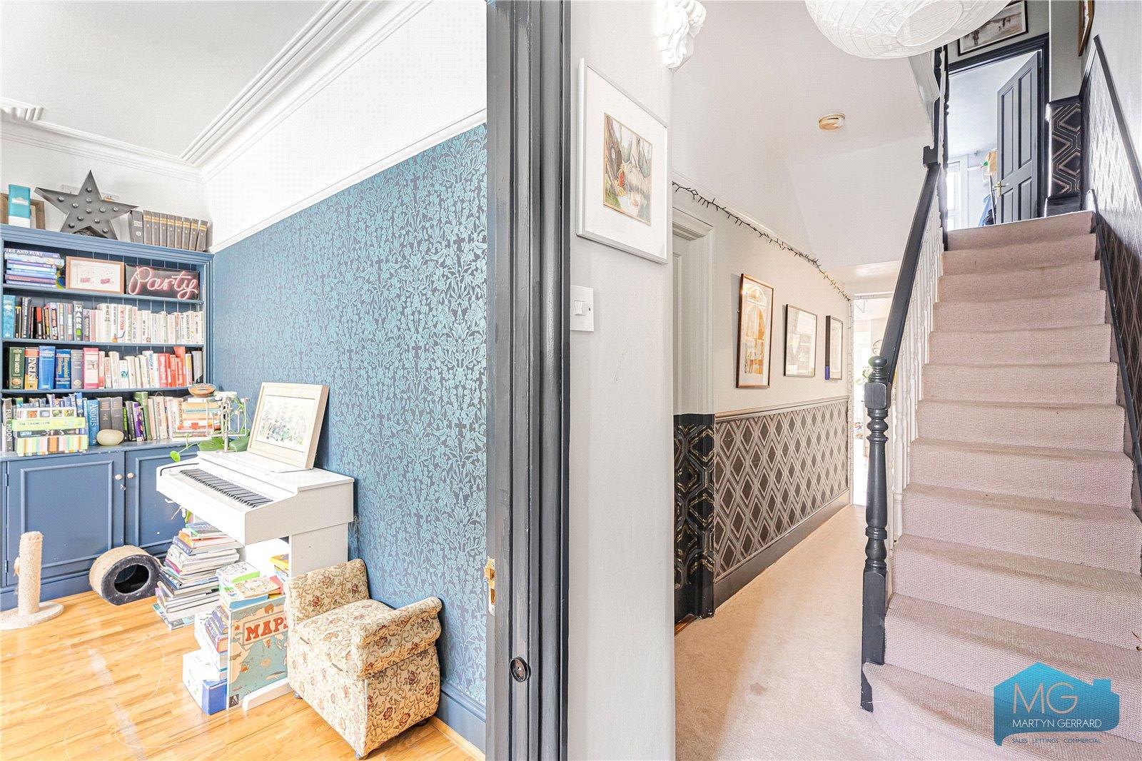 4 bedroom Semi-Detached House for sale - Martyn Gerrard