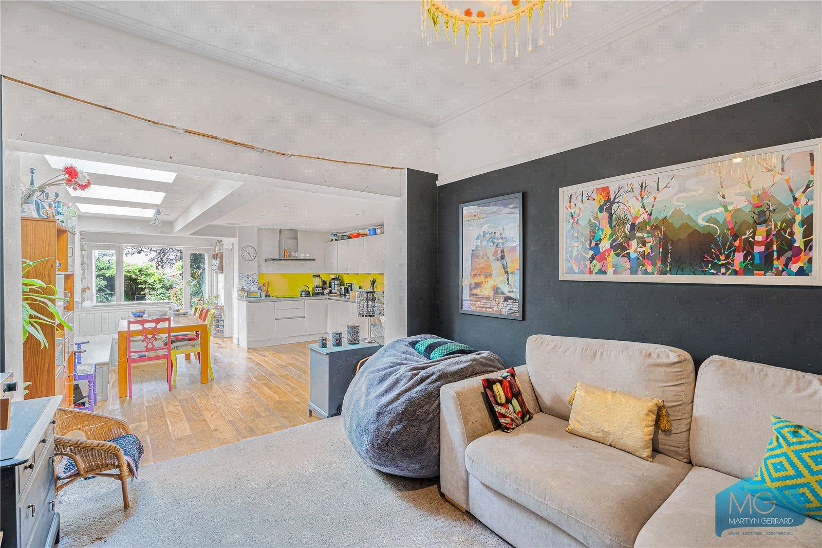 4 bedroom Semi-Detached House for sale - Martyn Gerrard