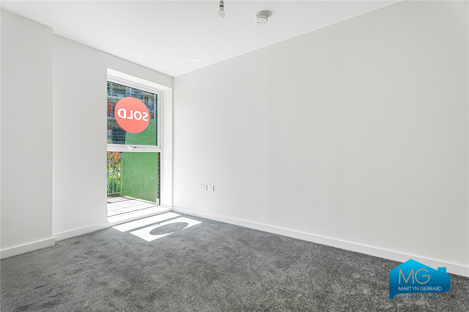 1 bedroom Ground Floor Flat to rent - Martyn Gerrard