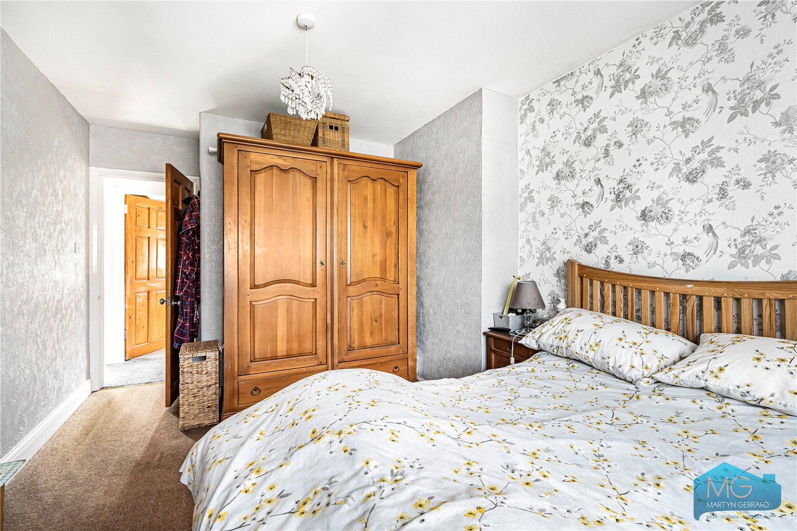 3 bedroom Terraced House for sale - Martyn Gerrard
