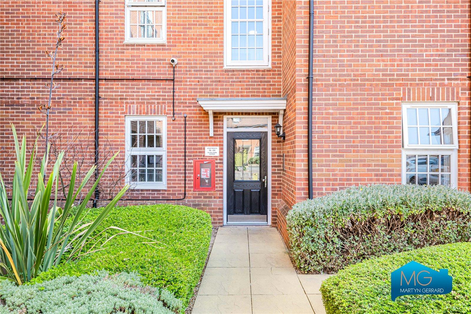 2 bedroom Ground Floor Flat to rent - Martyn Gerrard