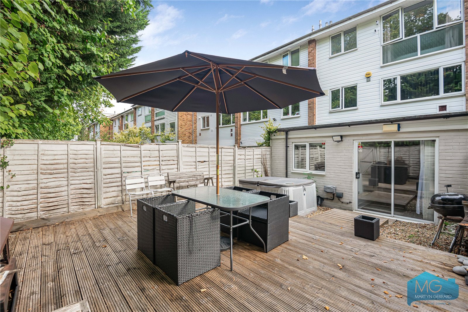 4 bedroom Terraced House for sale - Martyn Gerrard