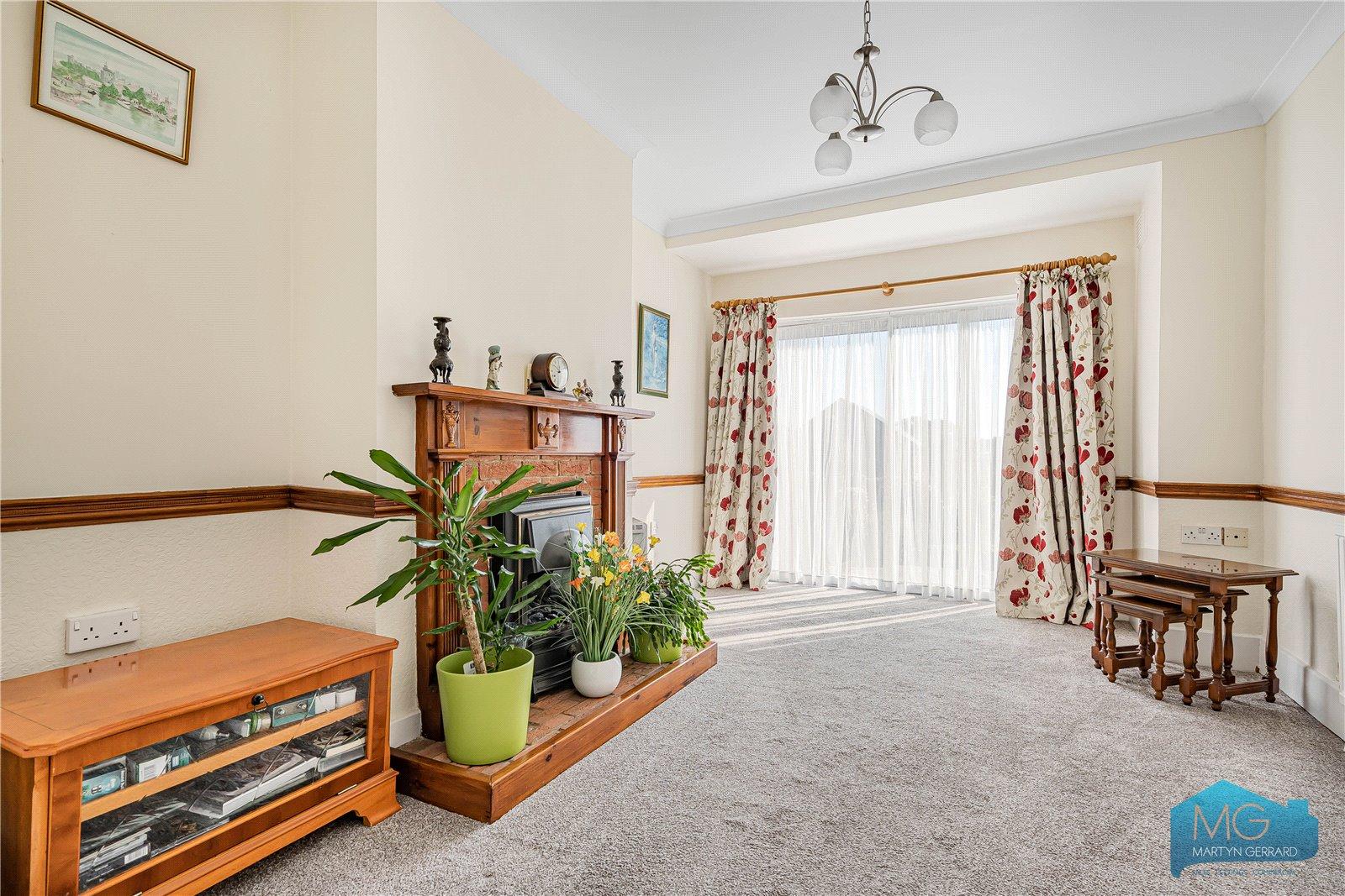 3 bedroom Semi-Detached House for sale - Martyn Gerrard