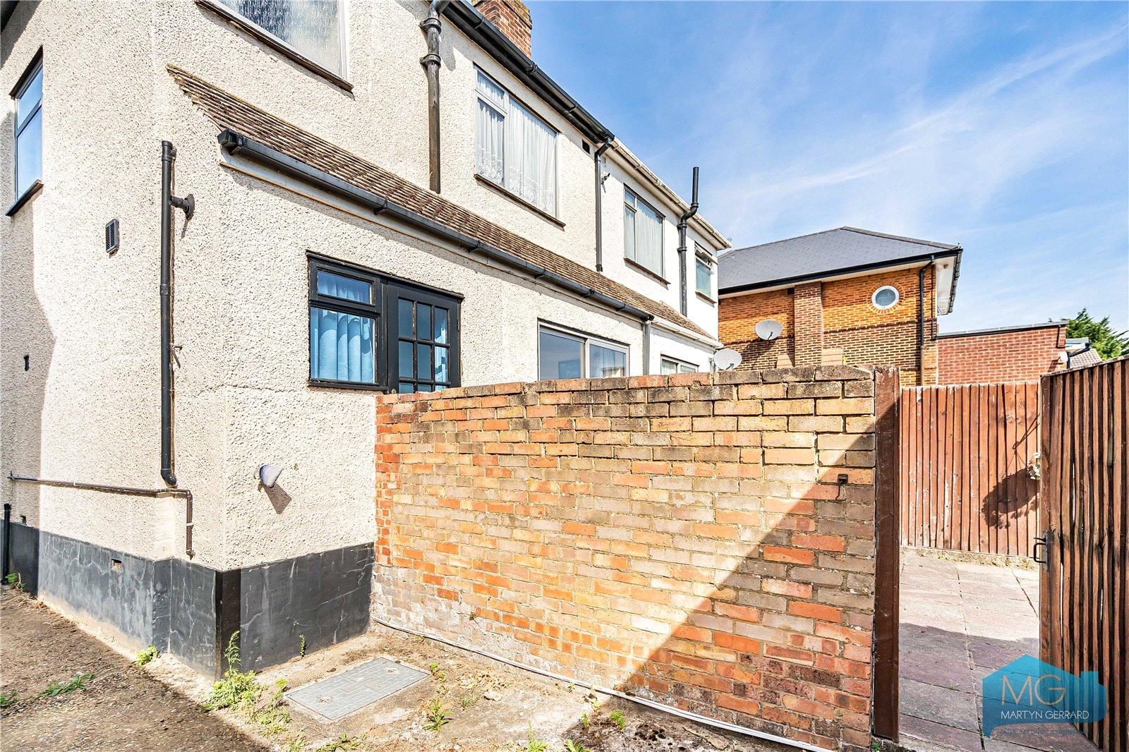 3 bedroom Semi-Detached House for sale - Martyn Gerrard