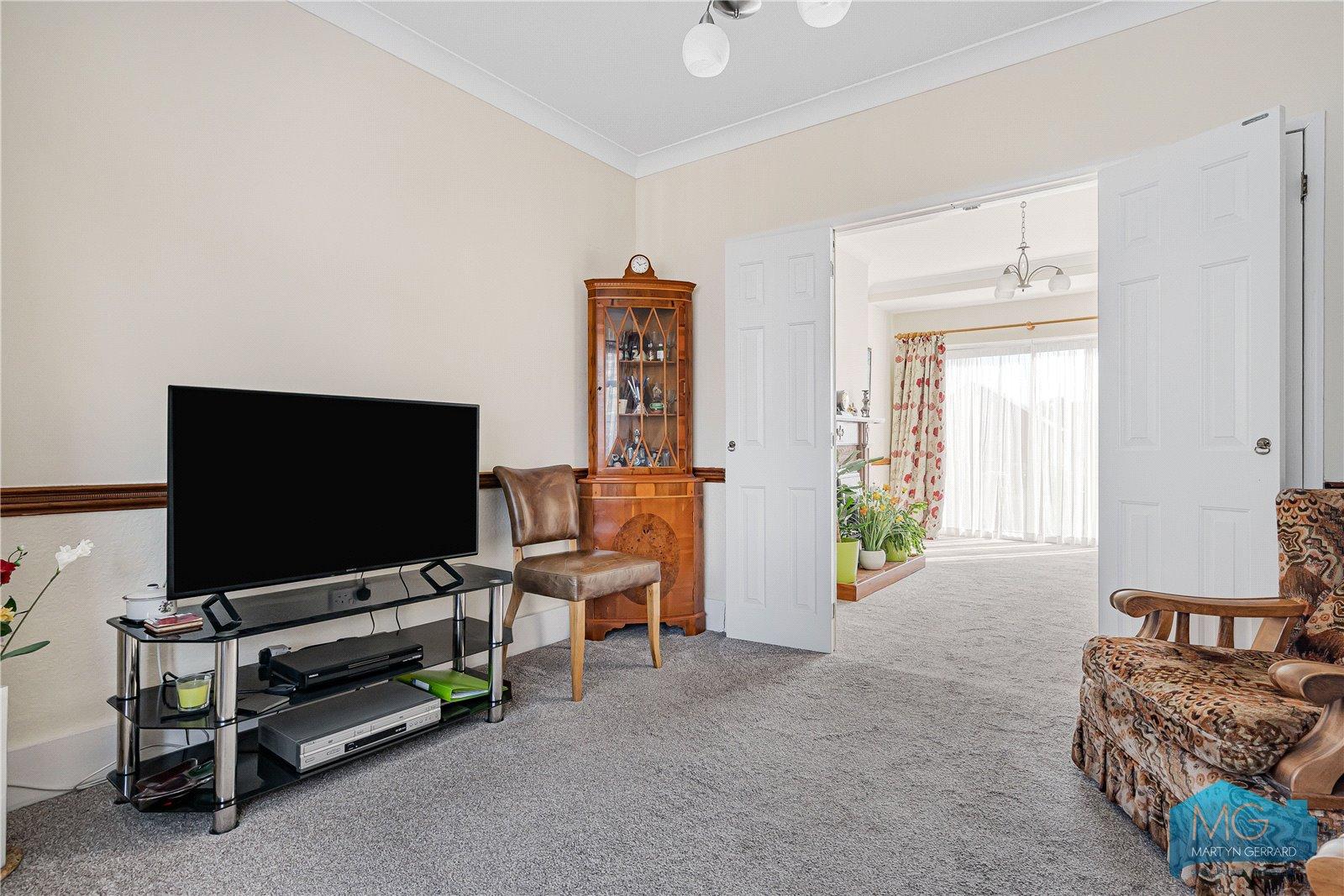 3 bedroom Semi-Detached House for sale - Martyn Gerrard