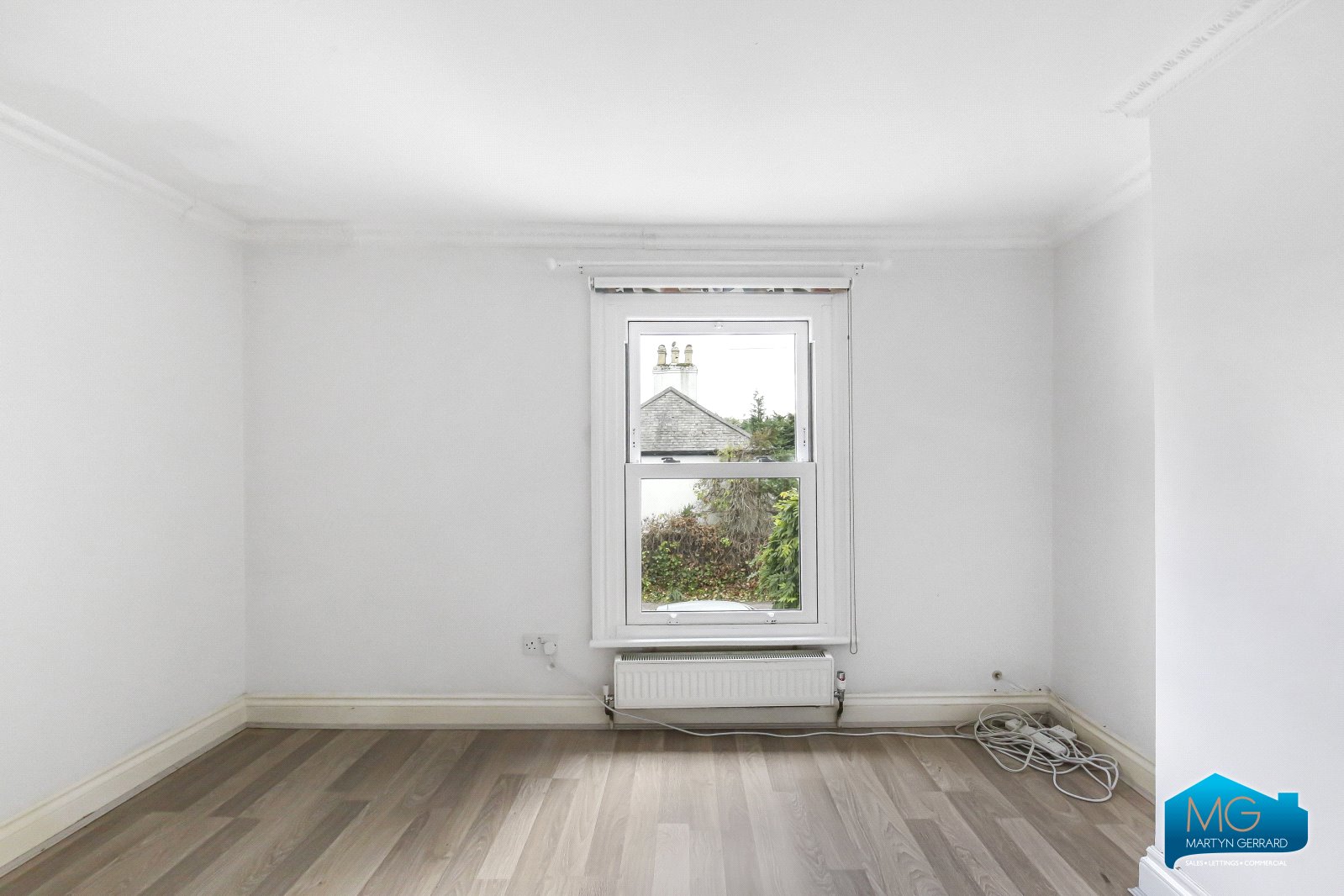 2 bedroom Terraced House to rent - Martyn Gerrard