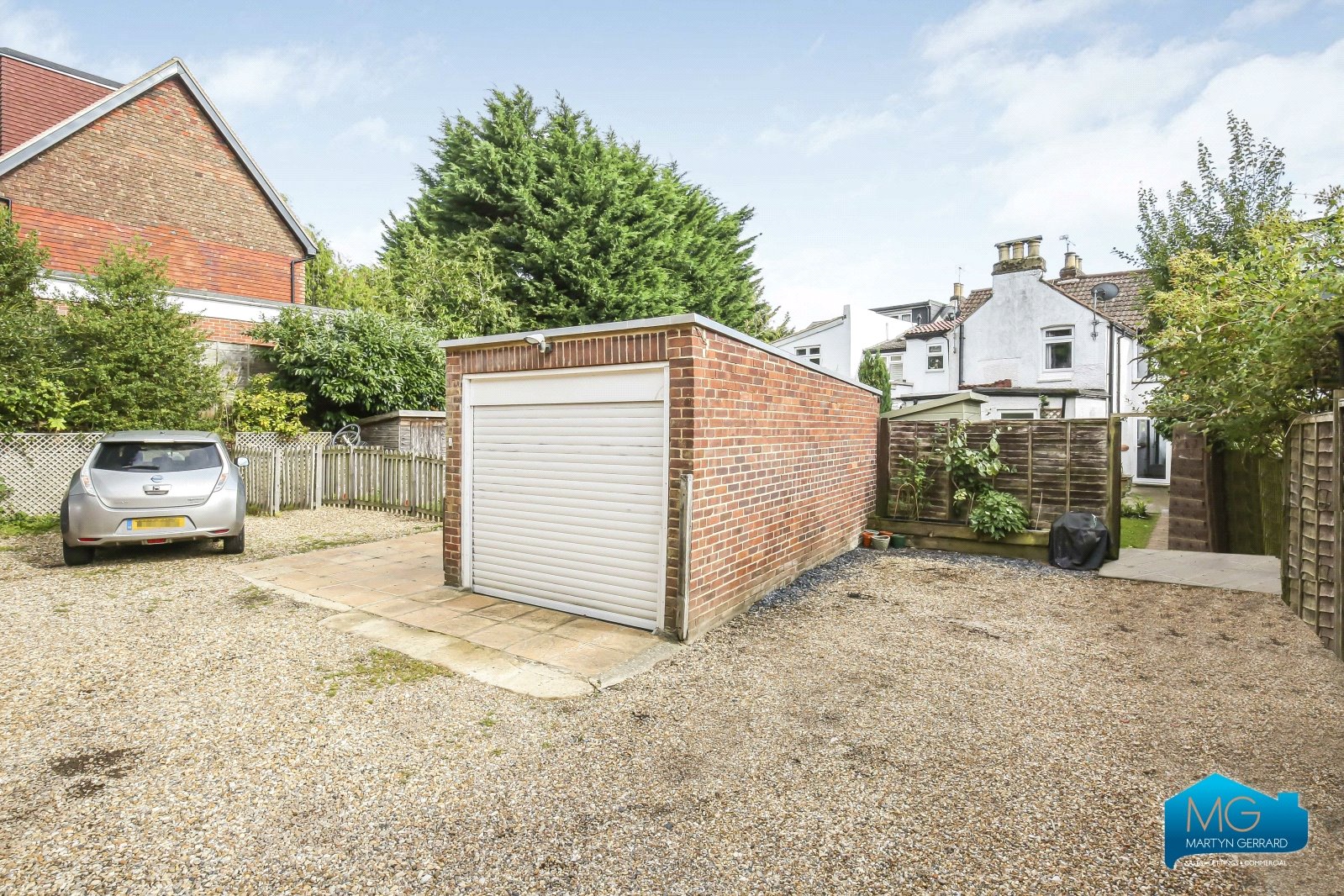2 bedroom Terraced House to rent - Martyn Gerrard
