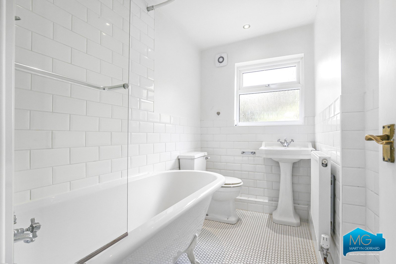 2 bedroom Terraced House to rent - Martyn Gerrard