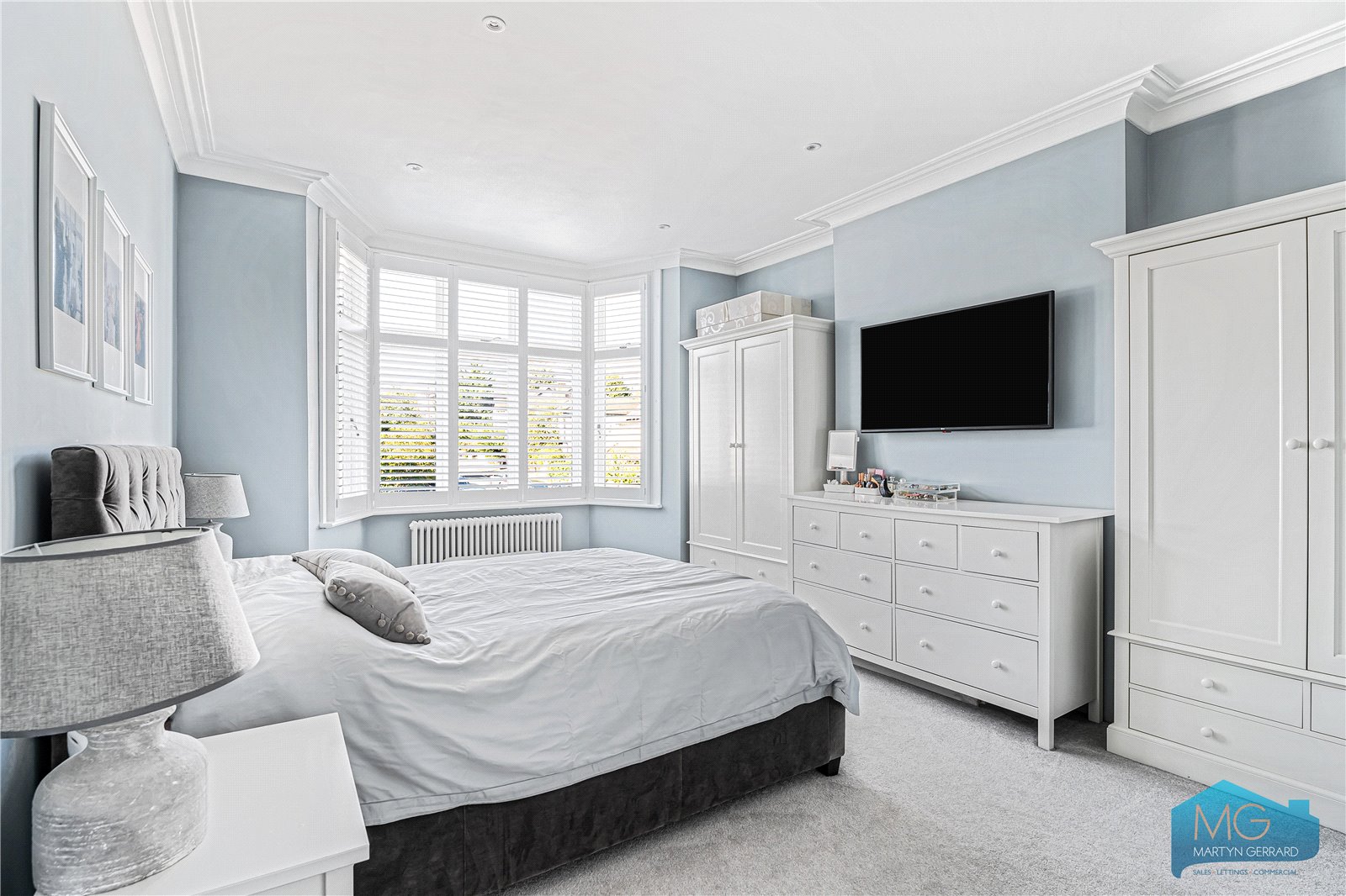 4 bedroom Semi-Detached House for sale - Martyn Gerrard