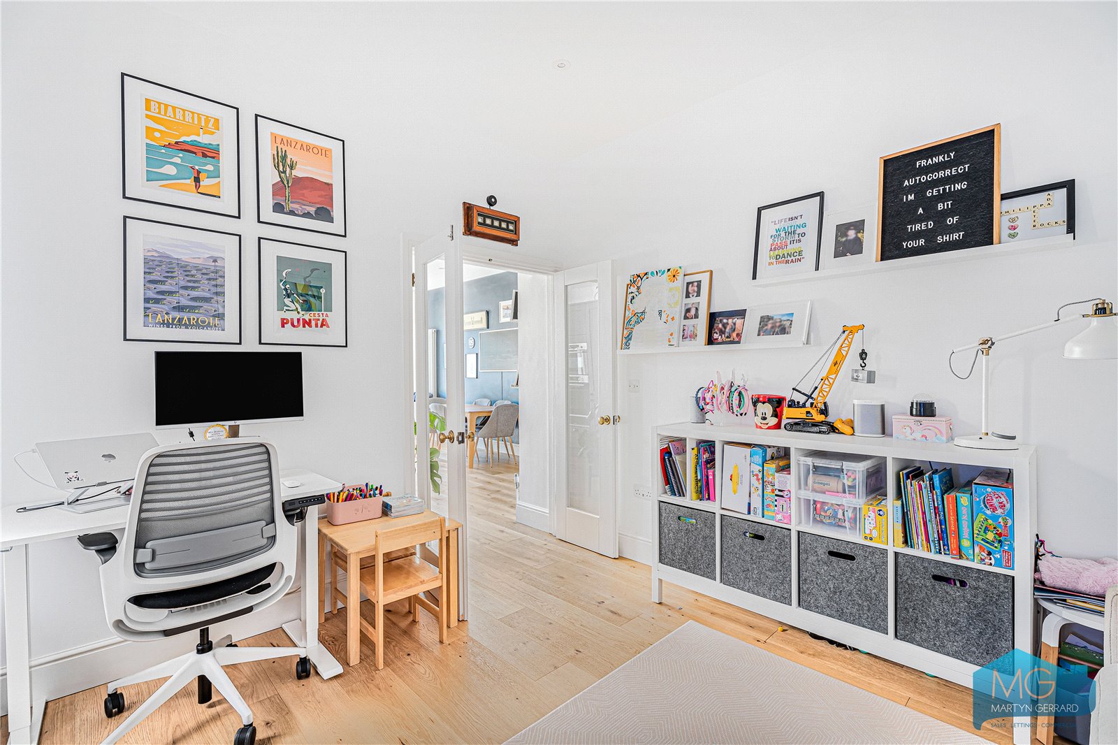 4 bedroom Semi-Detached House for sale - Martyn Gerrard