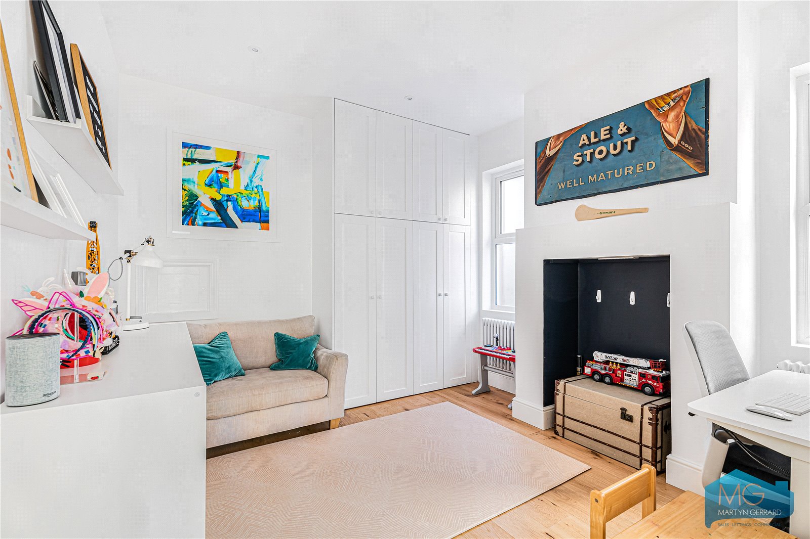 4 bedroom Semi-Detached House for sale - Martyn Gerrard