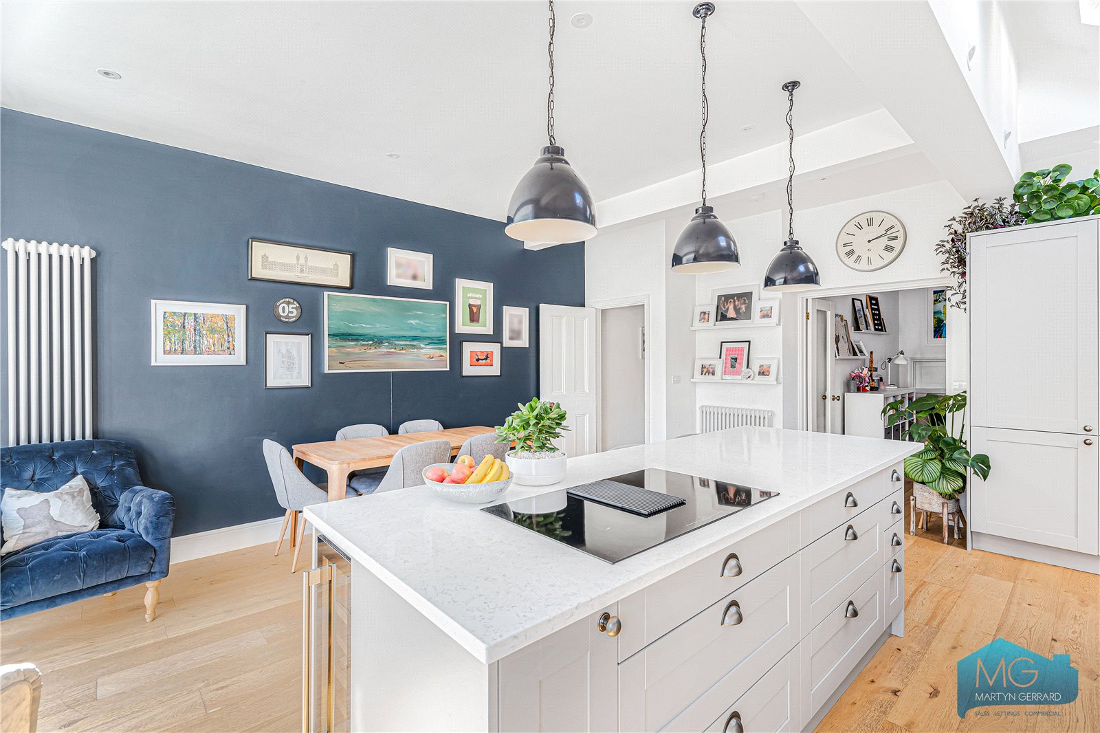 4 bedroom Semi-Detached House for sale - Martyn Gerrard
