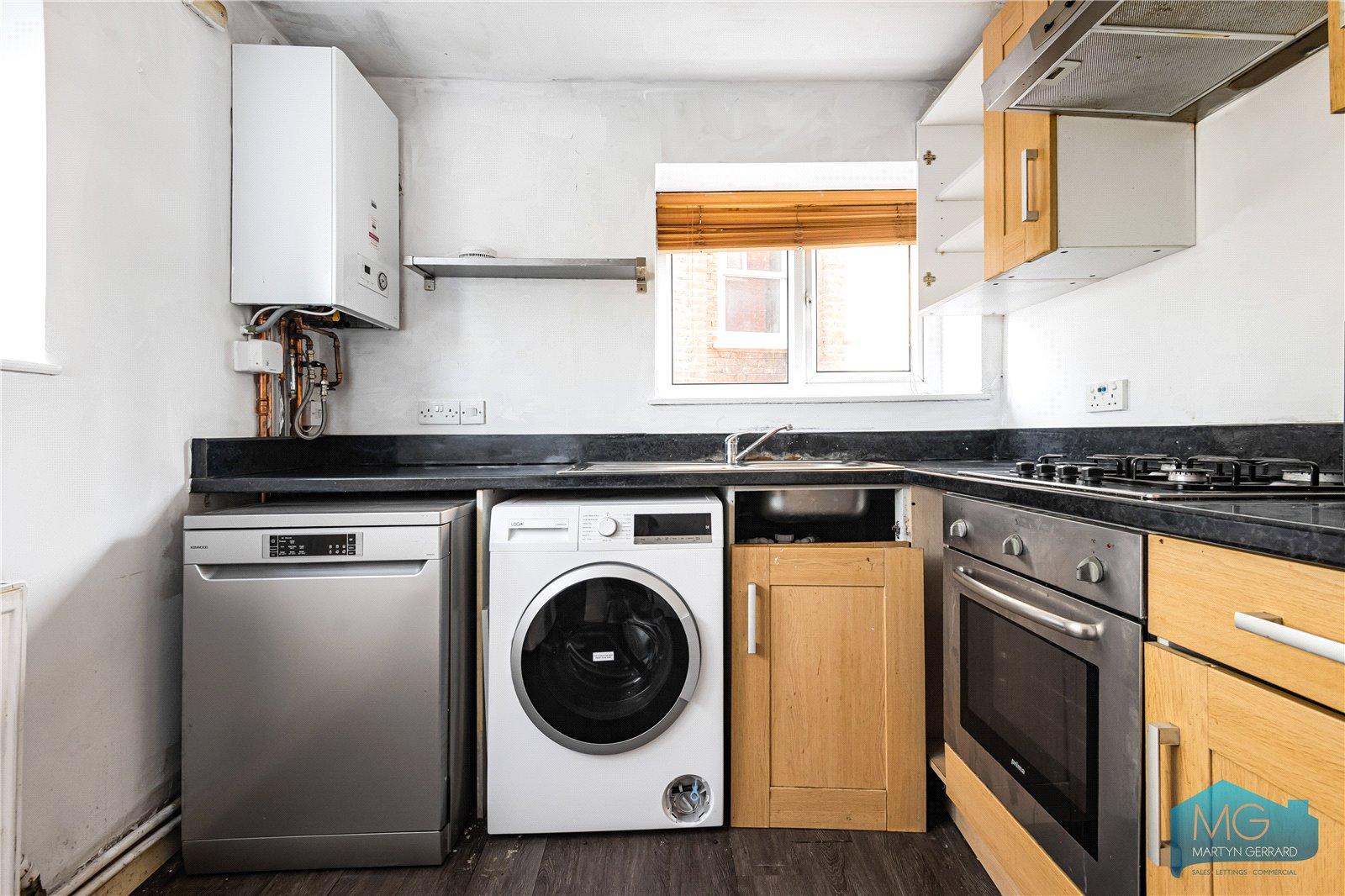 1 bedroom Apartment for sale + ' - Martyn Gerrard