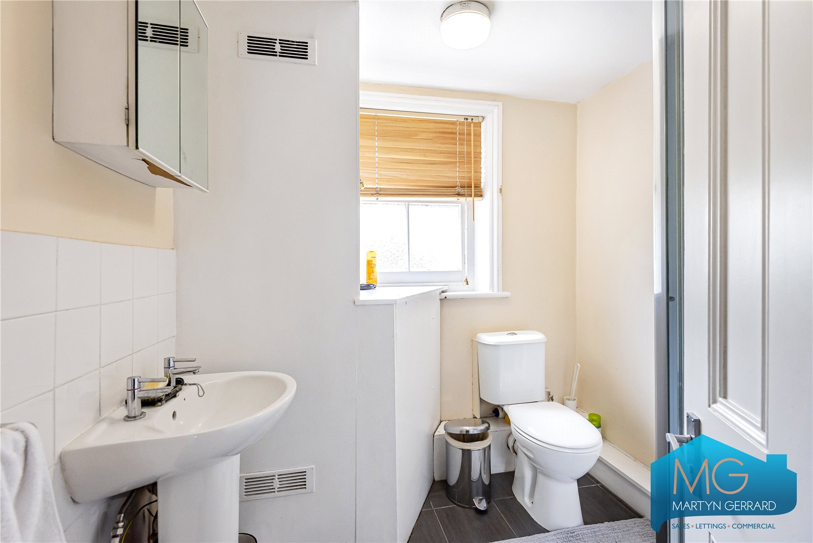 5 bedroom Terraced House for sale - Martyn Gerrard