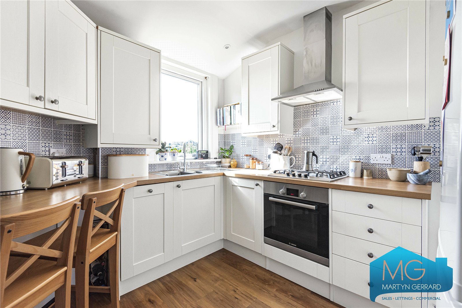 1 bedroom Apartment for sale - Martyn Gerrard