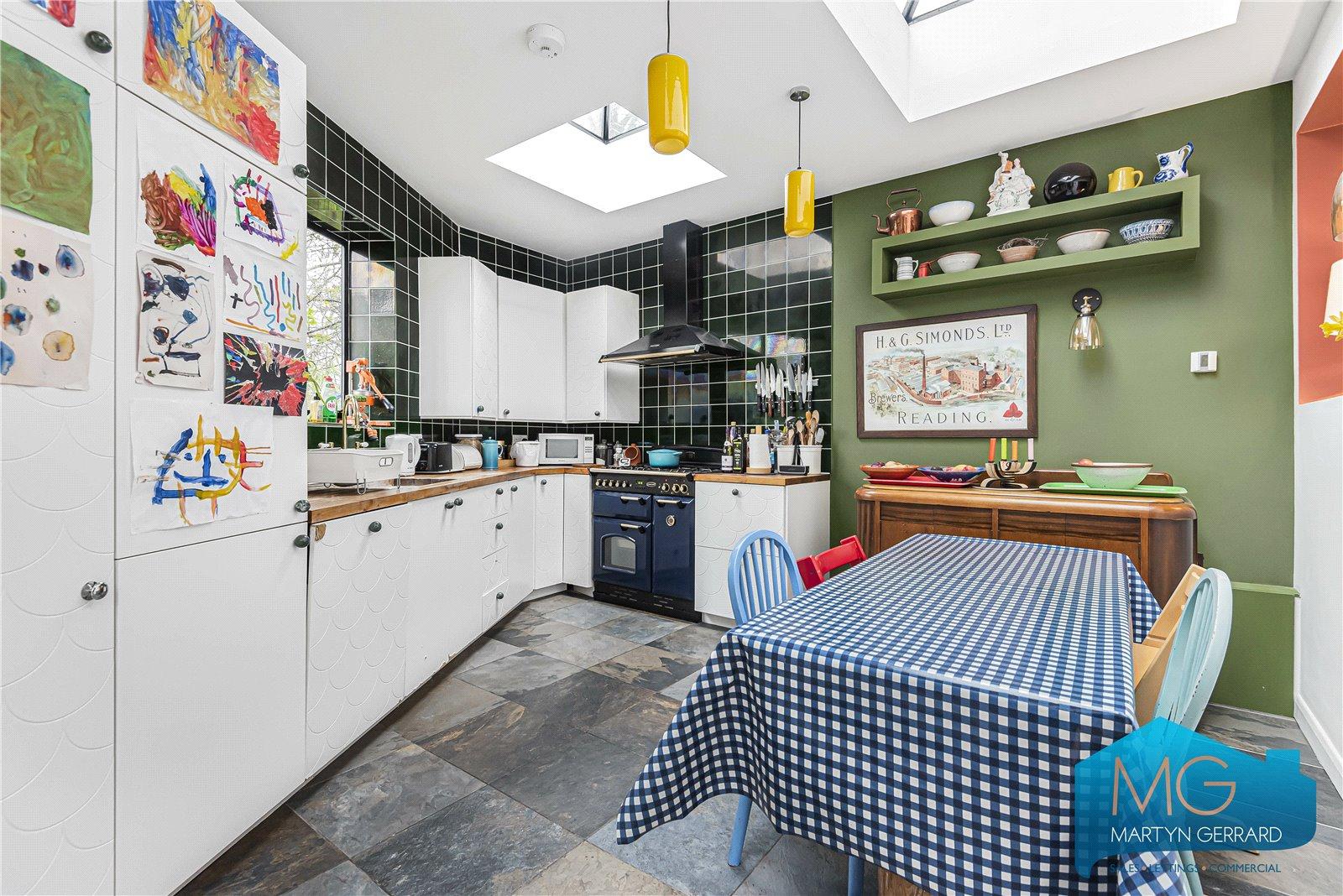 4 bedroom House for sale - Martyn Gerrard