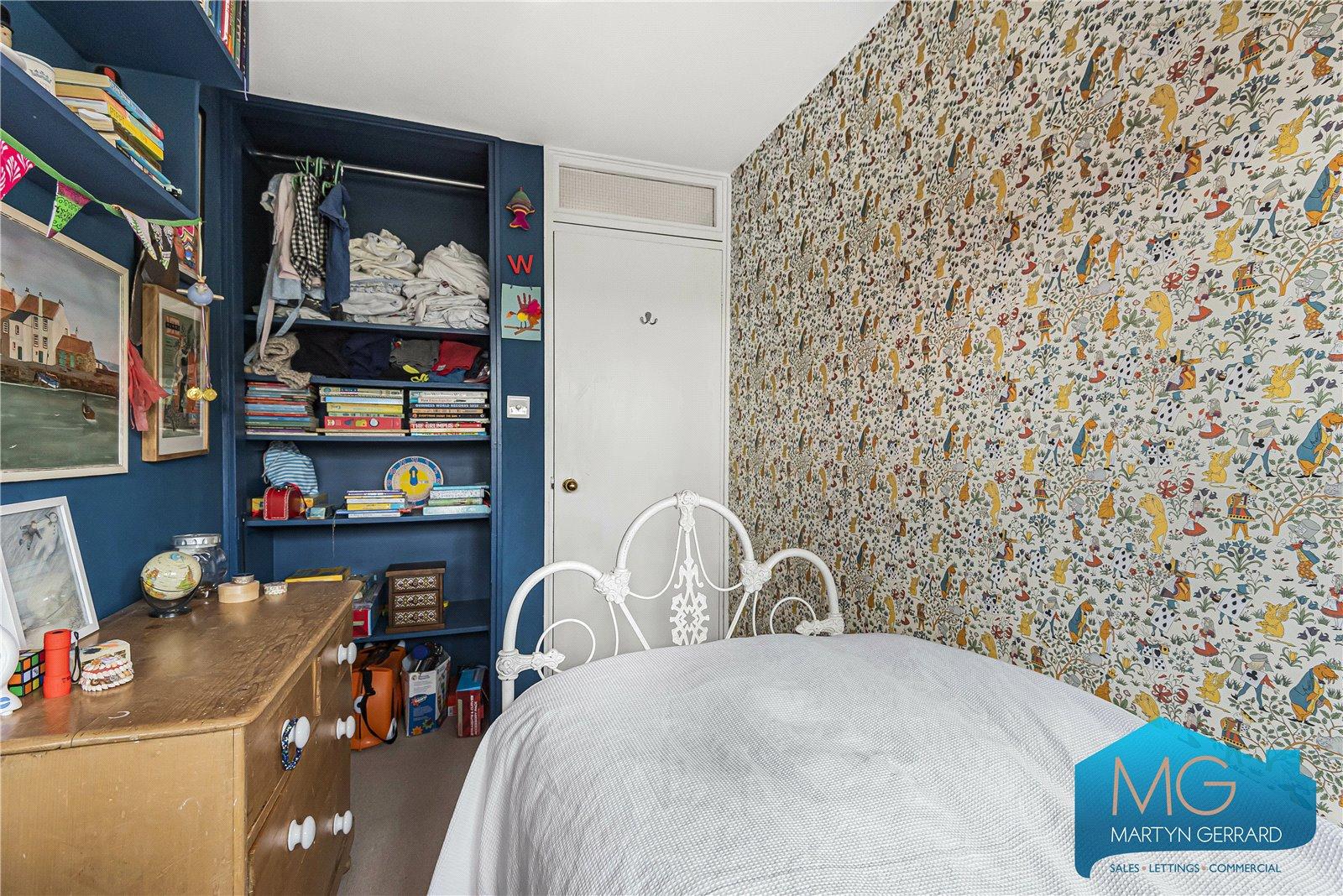 4 bedroom House for sale - Martyn Gerrard