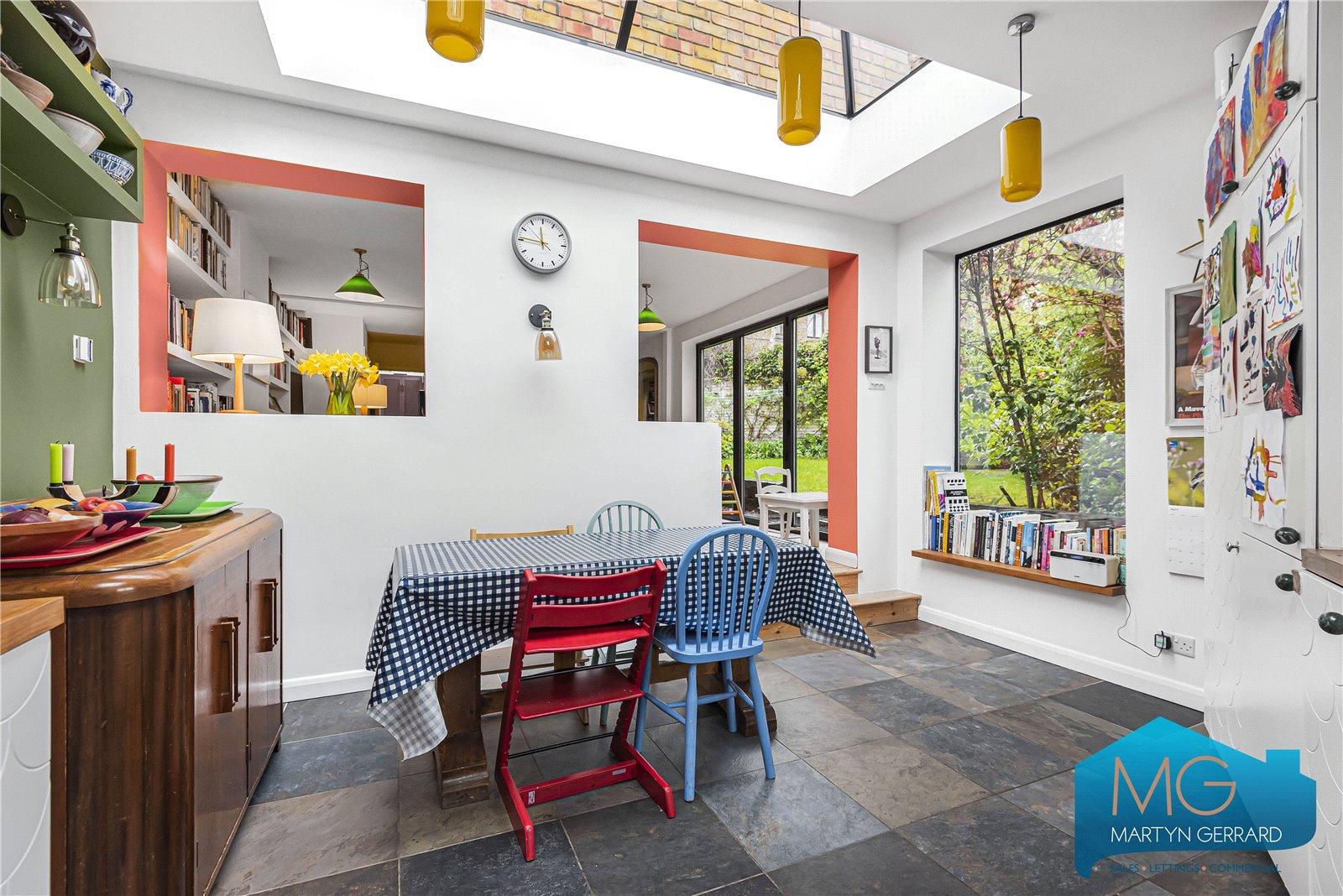 4 bedroom House for sale - Martyn Gerrard