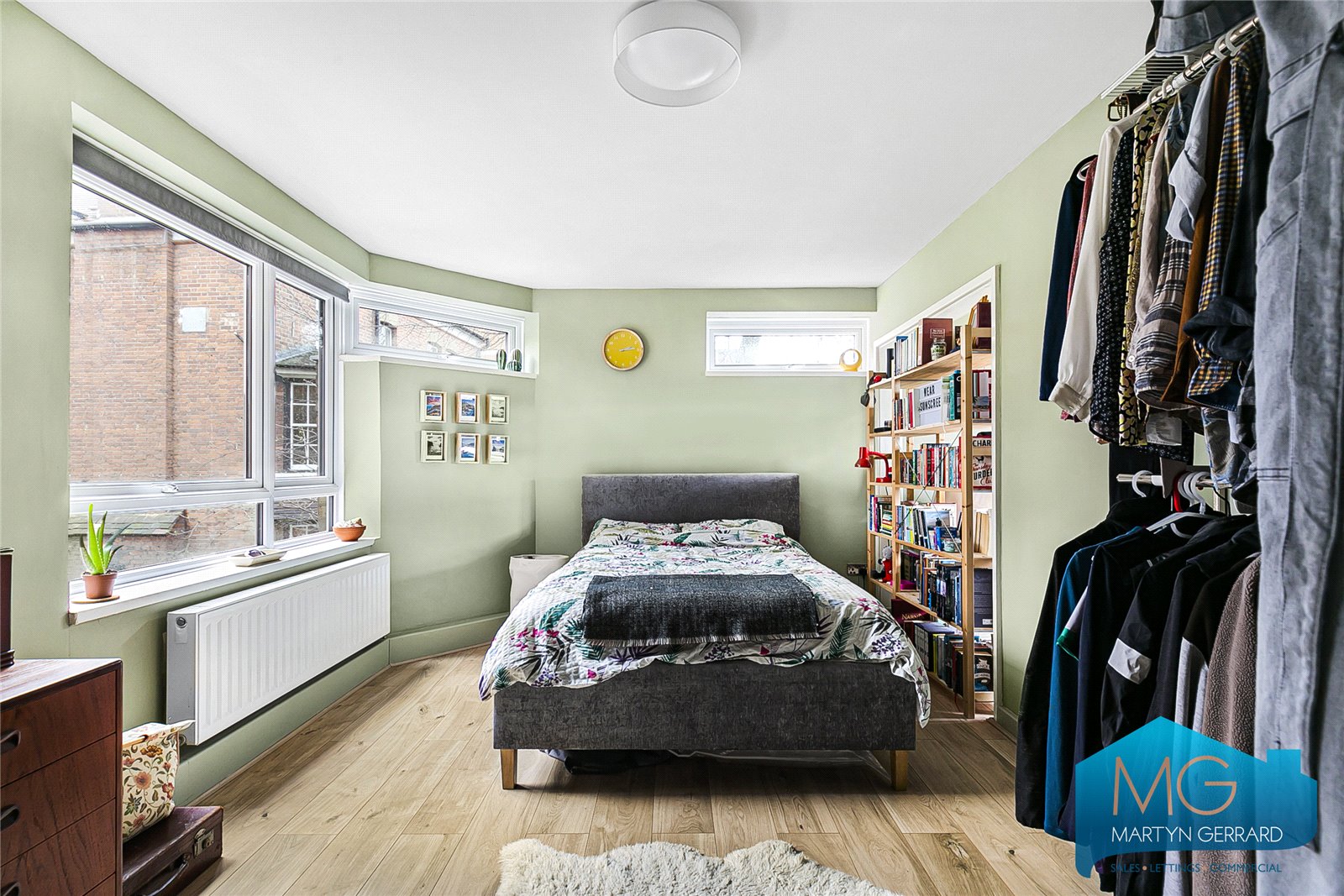 1 bedroom Apartment for sale - Martyn Gerrard
