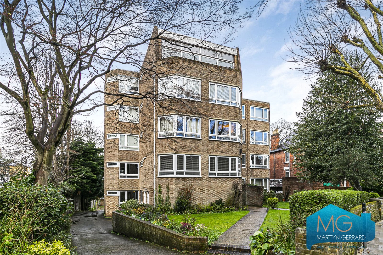 1 bedroom Apartment for sale - Martyn Gerrard