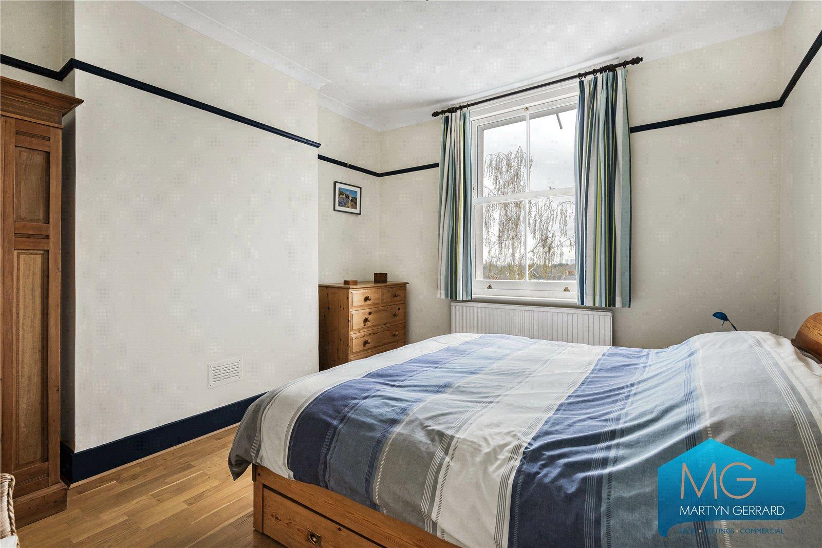 5 bedroom End of Terrace House for sale - Martyn Gerrard