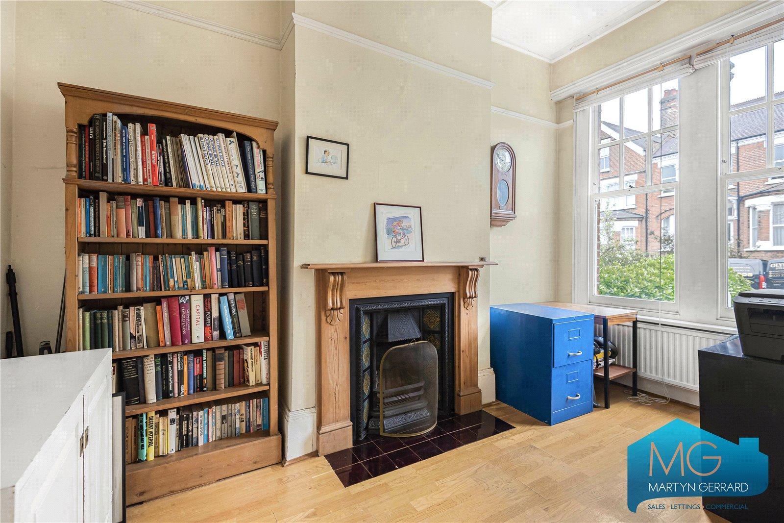 5 bedroom End of Terrace House for sale - Martyn Gerrard