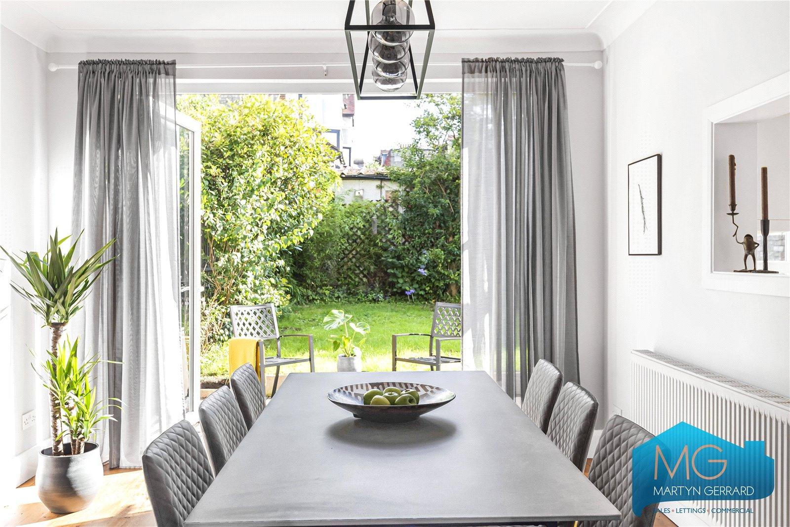 5 bedroom End of Terrace House for sale - Martyn Gerrard