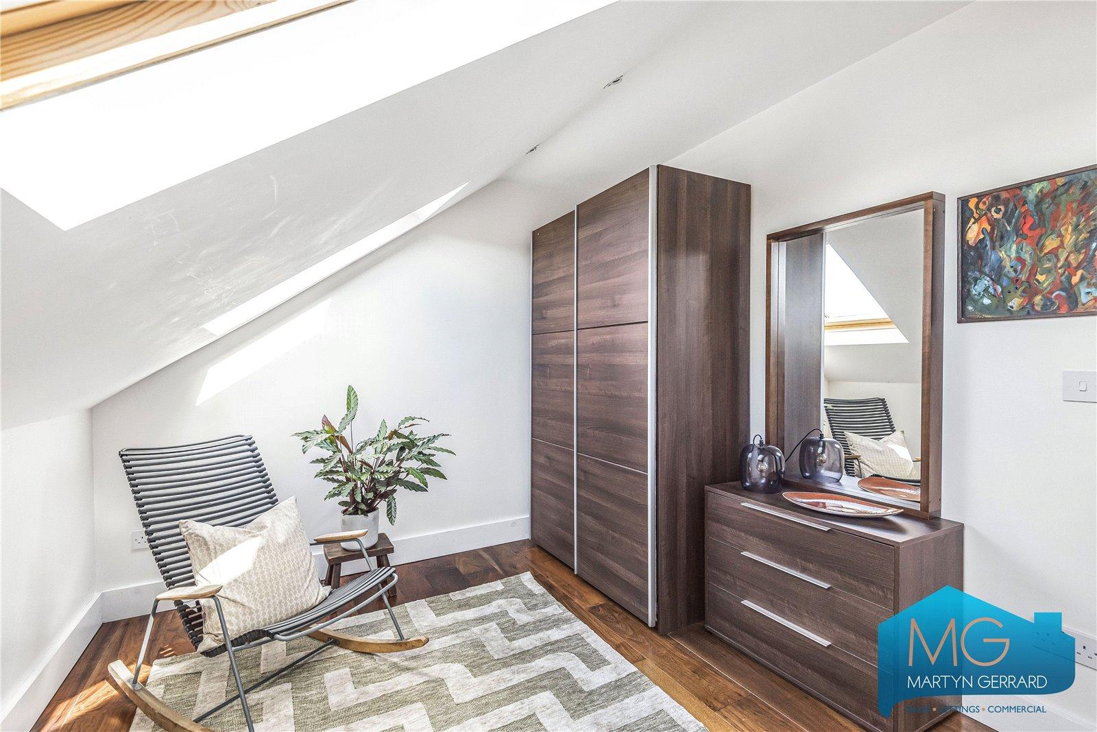 5 bedroom End of Terrace House for sale - Martyn Gerrard