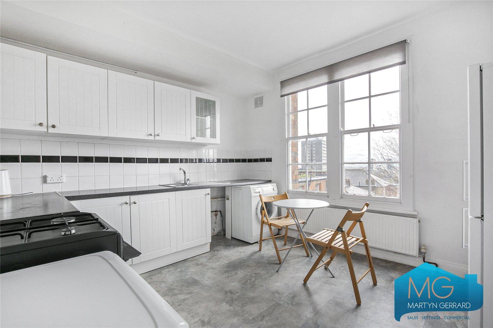 2 bedroom Apartment for sale - Martyn Gerrard