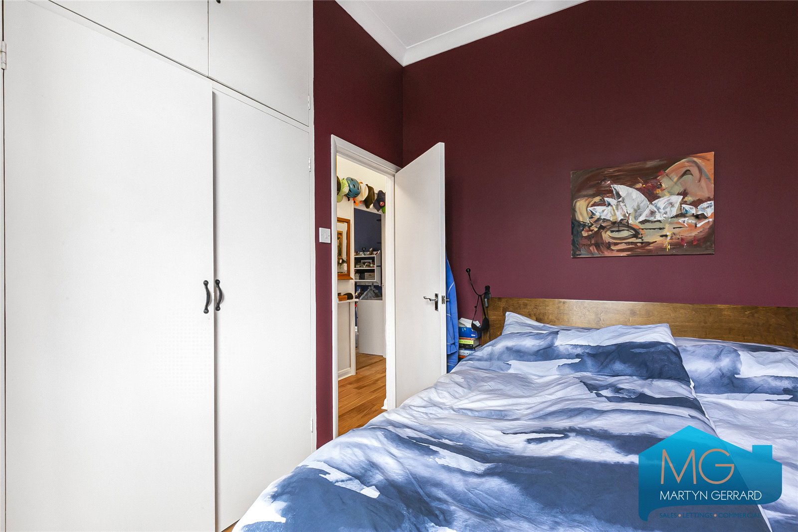 2 bedroom Apartment for sale - Martyn Gerrard