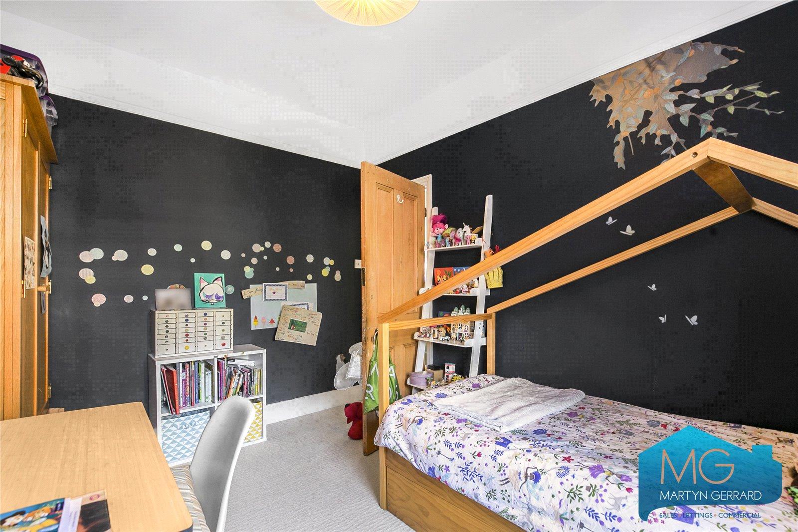 4 bedroom House for sale - Martyn Gerrard